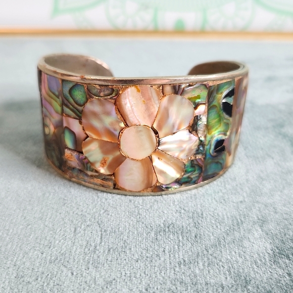 Jewelry - Vintage Flower Design Alpaca Mexico Cuff Bracelet